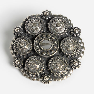 Hair Tie Round Sølje or Pendant by Sylvsmidja